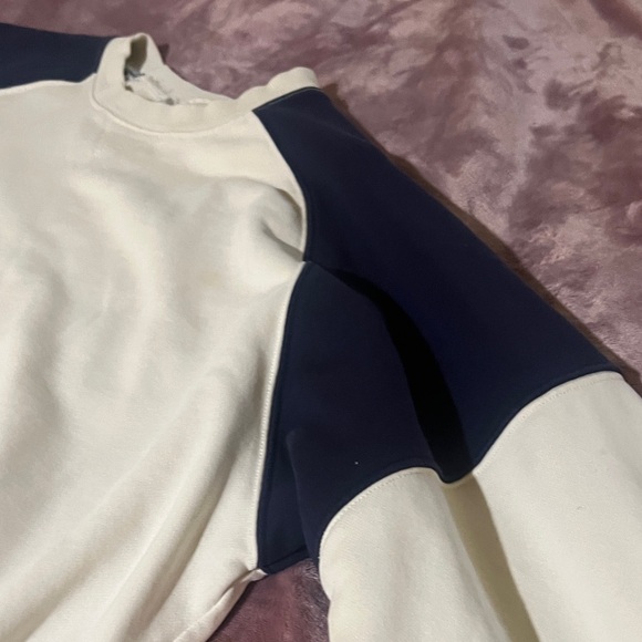 Fabletics Cream Sweatshirt - Picture 4 of 6